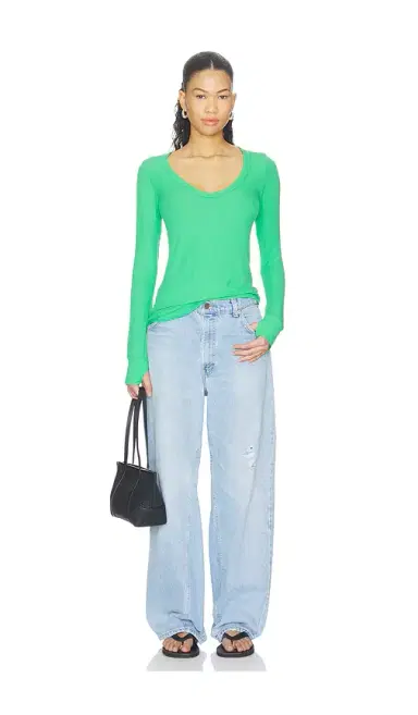 Michael Lauren Otis Long Sleeve Fitted V-neck | Thumbnail 4