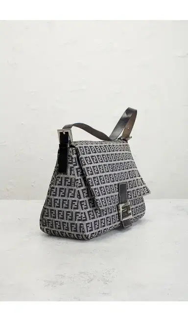 FWRD Renew Fendi Zucchino Mama Baguette Shoulder Bag | Thumbnail 4 FWRD Renew Fendi Zucchino Mama Baguette Shoulder Bag | Thumbnail 4
