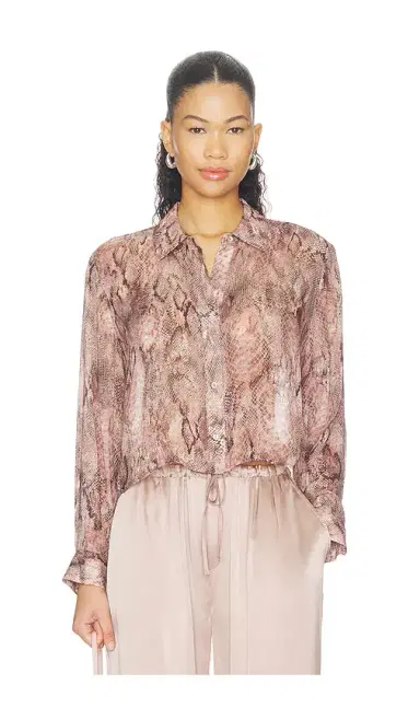 L'AGENCE Cosette Crop Hi Low Shirt | Thumbnail 1 L'AGENCE Cosette Crop Hi Low Shirt | Thumbnail 1