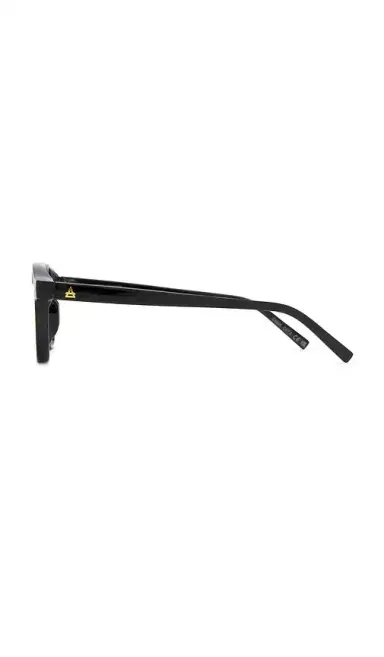 AIRE Nyxis Sunglasses | Thumbnail 3