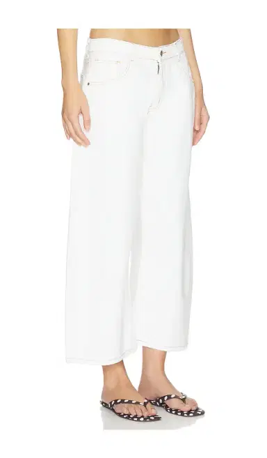 LIONESS Horseshoe Cropped Jeans | Thumbnail 3