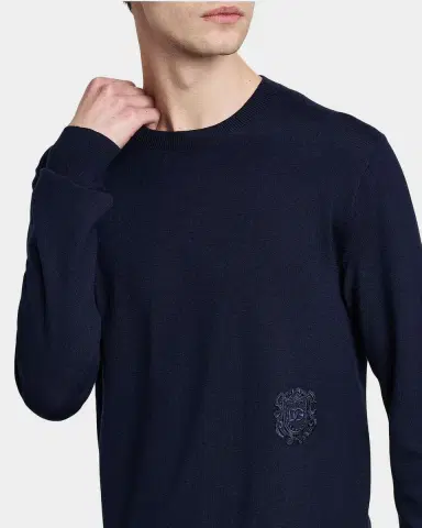 Dolce & Gabbana Men's Wool Logo Crest Crewneck Sweater | Thumbnail 5 Dolce & Gabbana Men's Wool Logo Crest Crewneck Sweater | Thumbnail 5