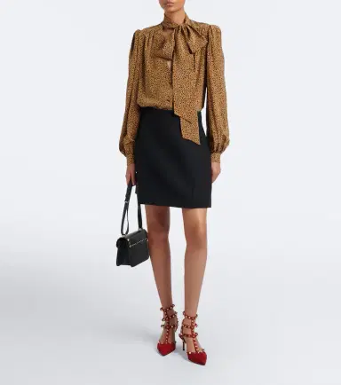 Valentino Garavani Rockstud suede pumps | Thumbnail 5