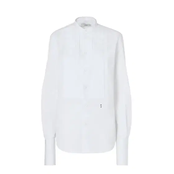 Fendi Slim-fit shirt, a men's wardrobe classic, customised with