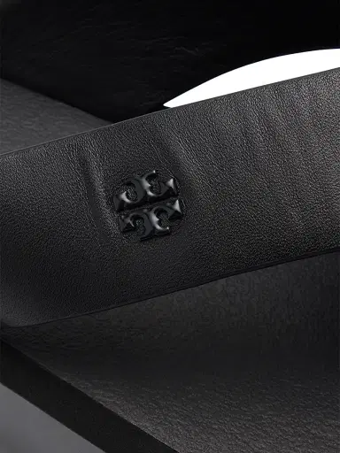 Tory Burch Women's Logo-Medallion Leather Platform Flip-Flops - Black | Thumbnail 6 Tory Burch Women's Logo-Medallion Leather Platform Flip-Flops - Black | Thumbnail 6