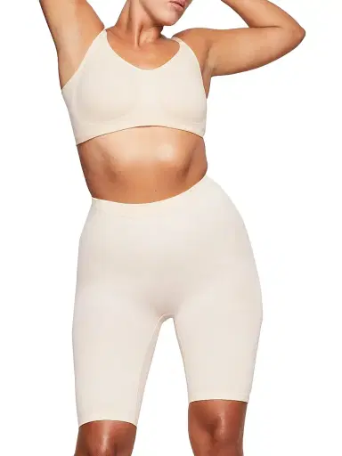 Skims Women's Seamless Sculpt High-Waisted Above-The-Knee Shorts - Cocoa | Thumbnail 2 Skims Women's Seamless Sculpt High-Waisted Above-The-Knee Shorts - Cocoa | Thumbnail 2