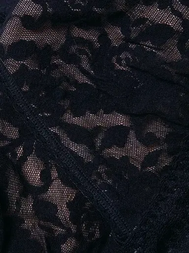 Hanky Panky Women's Signature Lace Padded Bralette - Black - Size XS | Thumbnail 5 Hanky Panky Women's Signature Lace Padded Bralette - Black - Size XS | Thumbnail 5