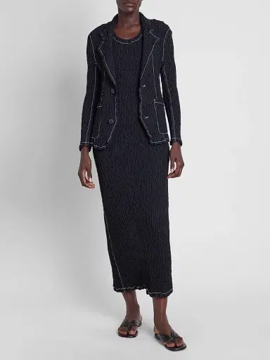 Issey Miyake Women's Wavelet Ensemble Textured Notch Lapel Jacket - Black - Size Small | Thumbnail 2