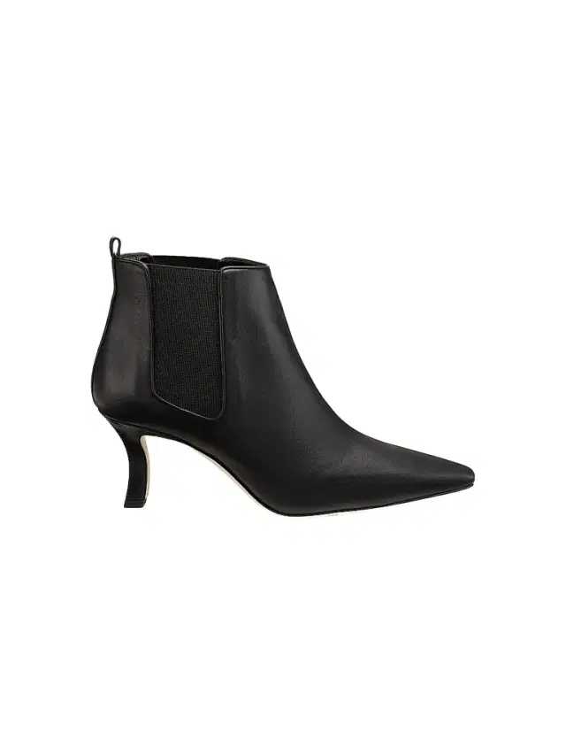 Manolo Blahnik Women's Leather Ankle Boots - Black