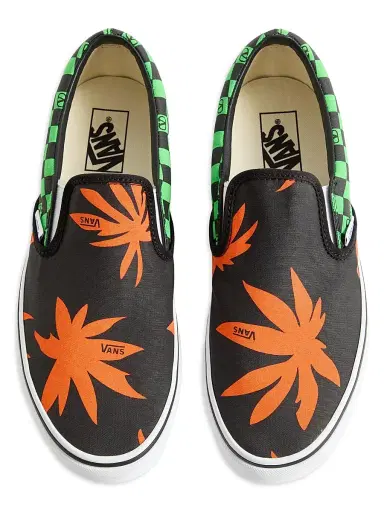 Valentino Garavani Men's and Vans Slip-On Sneakers with Checkerboard and Tropical Print - Black Red Green - Size 6 | Thumbnail 4 Valentino Garavani Men's and Vans Slip-On Sneakers with Checkerboard and Tropical Print - Black Red Green - Size 6 | Thumbnail 4