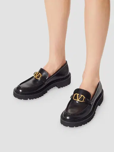Valentino Garavani Women's Vlogo Signature Calfskin Loafers | Thumbnail 6 Valentino Garavani Women's Vlogo Signature Calfskin Loafers | Thumbnail 6