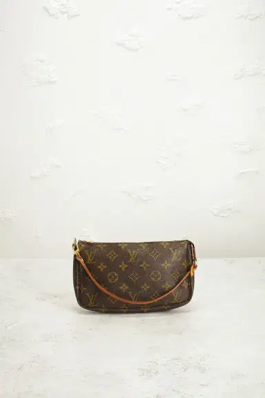 FWRD Renew Louis Vuitton Monogram Pochette Accessoires Shoulder Bag | Thumbnail 2