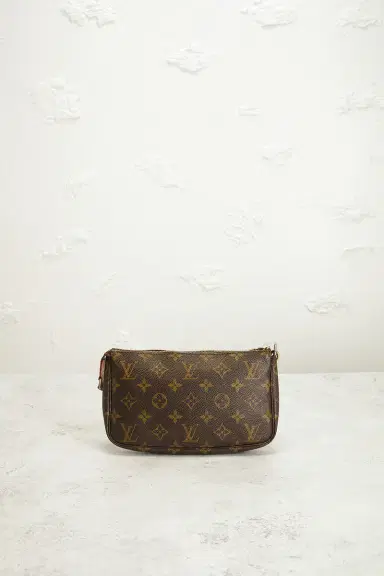 FWRD Renew Louis Vuitton Monogram Pochette Accessoires Shoulder Bag | Thumbnail 3