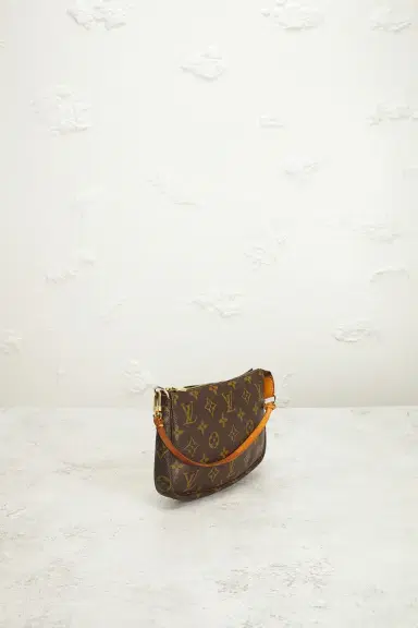 Louis Vuitton Monogram Pochette Accessoires Shoulder Bag | Thumbnail 4