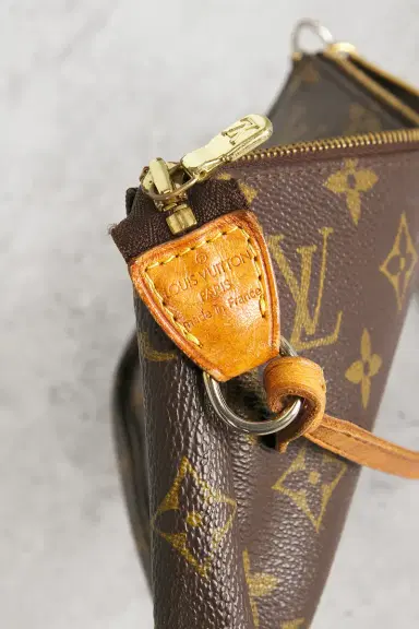Louis Vuitton Monogram Pochette Accessoires Shoulder Bag | Thumbnail 6