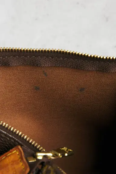 Louis Vuitton Monogram Pochette Accessoires Shoulder Bag | Thumbnail 7