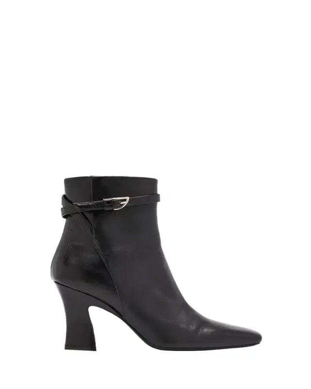 NODALETO Nodstalgia Kate Leather Ankle Booties