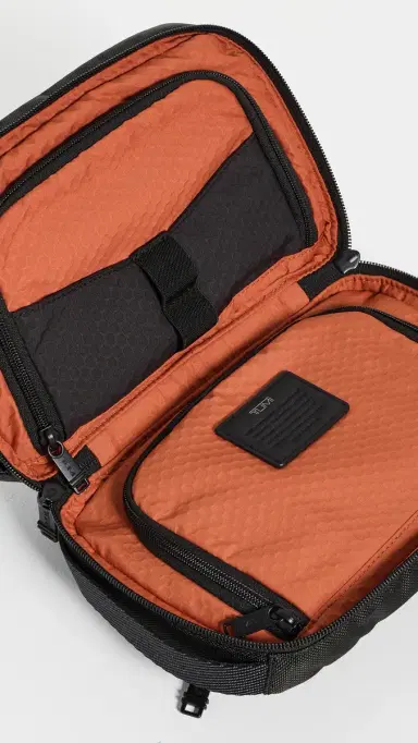 TUMI Response Travel Kit | Thumbnail 6 TUMI Response Travel Kit | Thumbnail 6