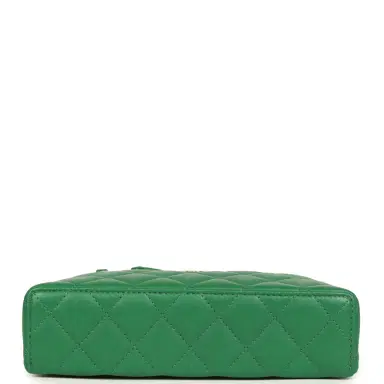 Chanel Chanel Top Handle Long Vanity Case with Chain Green Lambskin Light Gold Hardware | Thumbnail 6