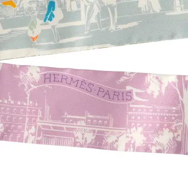 HERMÈS Hermes "A l'Ombre des Boulevards" Blanc, Vert, Mauve Multi Silk Twilly Pair | Thumbnail 3