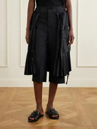 Sacai Pleated Twill Wide-leg Shorts | Thumbnail 3 Sacai Pleated Twill Wide-leg Shorts | Thumbnail 3