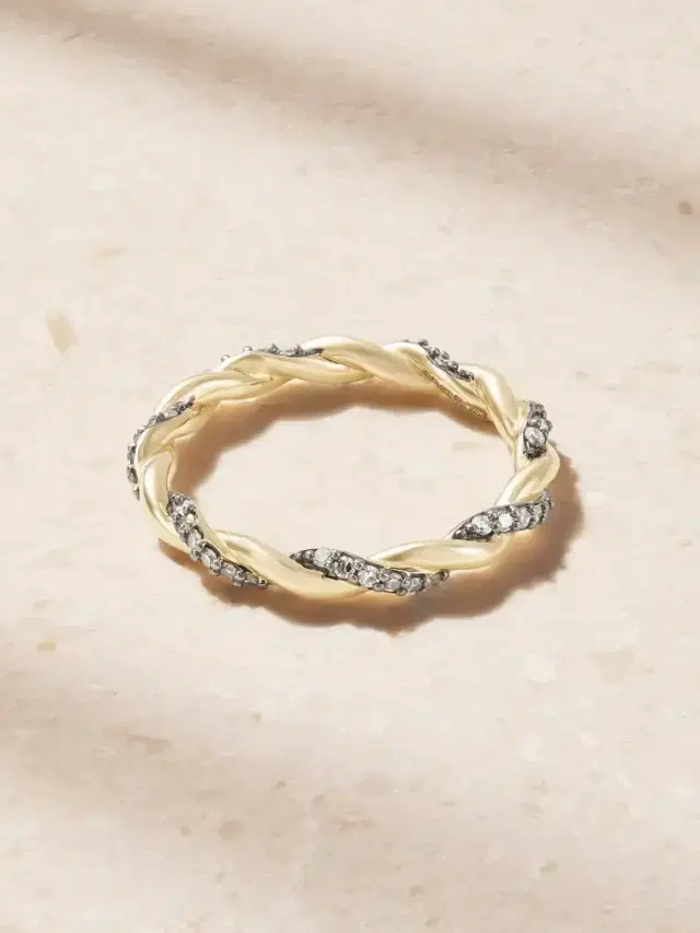 Lucy Delius Antique Finish 14-karat Gold Diamond Ring