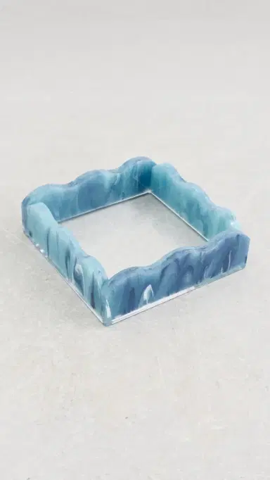 Tizo Design Lucite Marbleized Cocktail Napkin Tray | Thumbnail 5