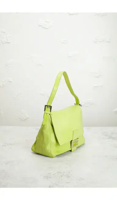 Fendi Mama Baguette Shoulder Bag | Thumbnail 4
