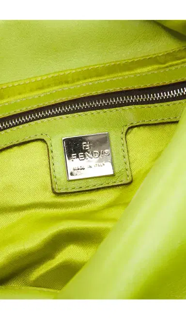 Fendi Mama Baguette Shoulder Bag | Thumbnail 5