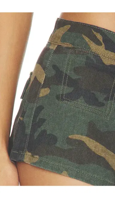 LIONESS Sundown Short | Thumbnail 7