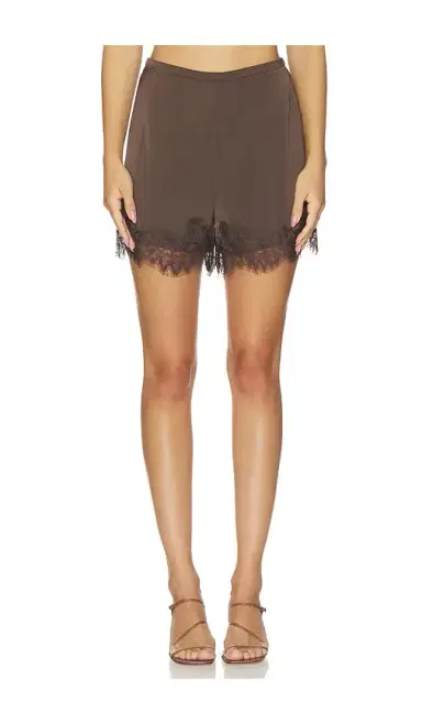 Elodie the Label Kaia Shorts | Thumbnail 1 Elodie the Label Kaia Shorts | Thumbnail 1