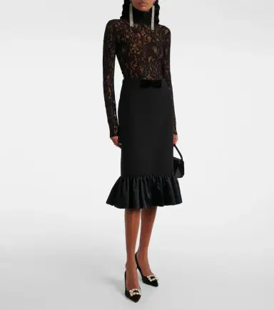 Roger Vivier Embellished satin pumps | Thumbnail 3