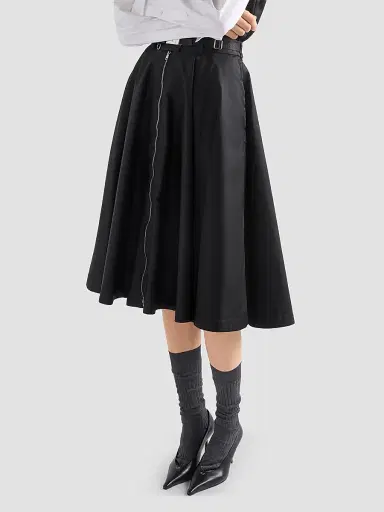 Prada Women's Nylon Skirt - Black - Size 6 | Thumbnail 2