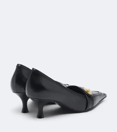 Burberry Cotswolds leather pumps | Thumbnail 2 Burberry Cotswolds leather pumps | Thumbnail 2