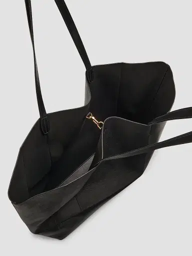 TOTEME Women's Roam Leather Tote | Thumbnail 4 TOTEME Women's Roam Leather Tote | Thumbnail 4