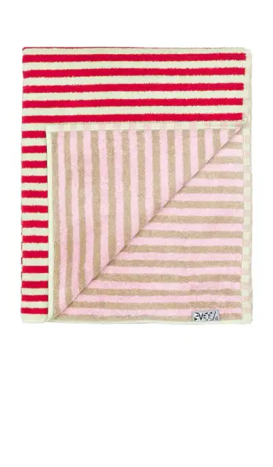 Dusen Dusen Ladybug Stripe Bath Towel | Thumbnail 1