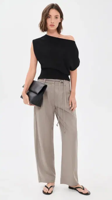 St. Agni Cashmere Asymmetrical Top Black | Thumbnail 5 St. Agni Cashmere Asymmetrical Top Black | Thumbnail 5