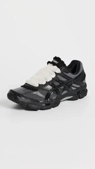 Asics Asics X Griff Gel-Cumulus 16 by Griff Sneakers Black/Black M 6/ W 7.5 | Thumbnail 2 Asics Asics X Griff Gel-Cumulus 16 by Griff Sneakers Black/Black M 6/ W 7.5 | Thumbnail 2