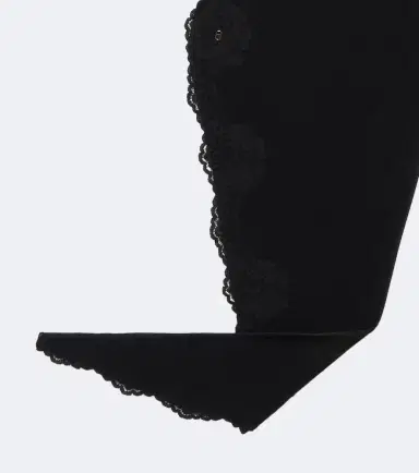 Valentino VLogo cashmere lace-trimmed scarf | Thumbnail 2 Valentino VLogo cashmere lace-trimmed scarf | Thumbnail 2