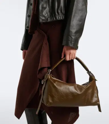 Lemaire Small belted leather shoulder bag | Thumbnail 4 Lemaire Small belted leather shoulder bag | Thumbnail 4