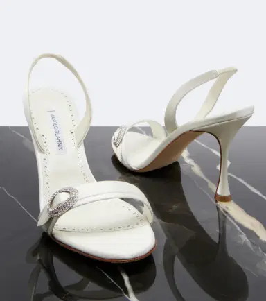 Manolo Blahnik Zutosan embellished satin slingback sandals | Thumbnail 3