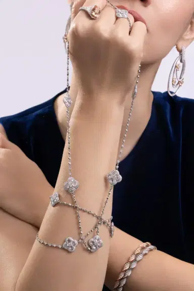 CICADA Diamond Floral Chain Necklace | Thumbnail 3