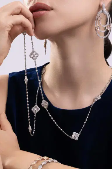 CICADA Diamond Floral Chain Necklace | Thumbnail 4