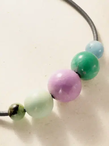 Marisa Klass 18-karat Gold, Emerald, Chrysoprase, Phosphosiderite, Aquamarine And Leather Necklace | Thumbnail 4 Marisa Klass 18-karat Gold, Emerald, Chrysoprase, Phosphosiderite, Aquamarine And Leather Necklace | Thumbnail 4