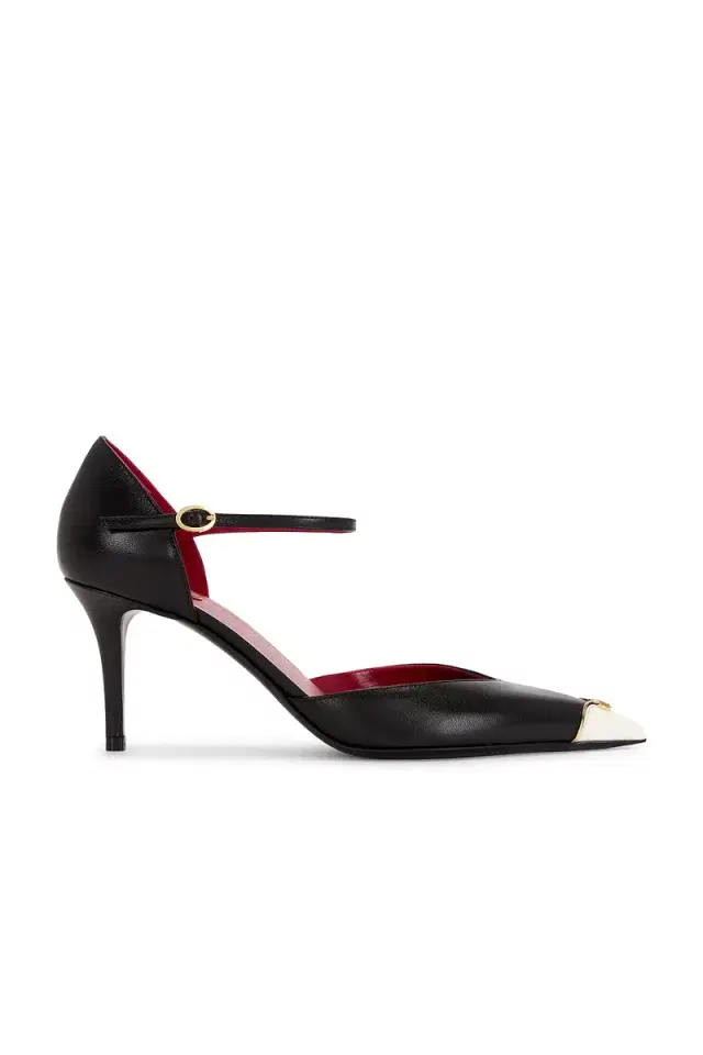 Valentino Garavani Vlogo Heartip D'orsay Pump