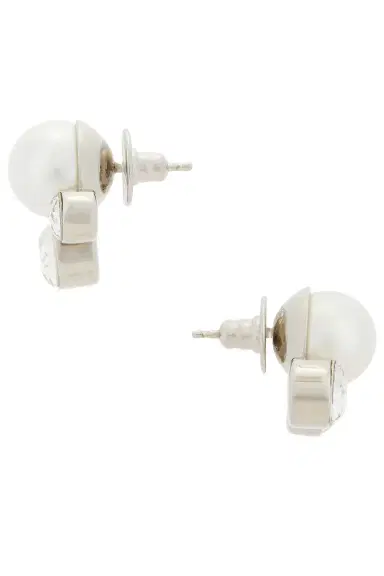 Dries Van Noten Handmade Shell Paste Small Earrings | Thumbnail 3 Dries Van Noten Handmade Shell Paste Small Earrings | Thumbnail 3