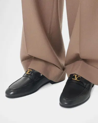 Valentino Garavani Logo Leather Loafers | Thumbnail 2
