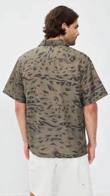 Carhartt WIP Travon Shirt Duck Feather Print | Thumbnail 3