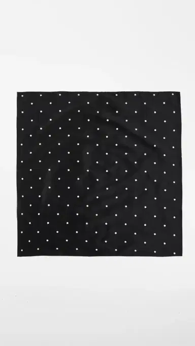 DONNI. The Taffetta Scarf Jet/Creme Polka Dots One Size | Thumbnail 4