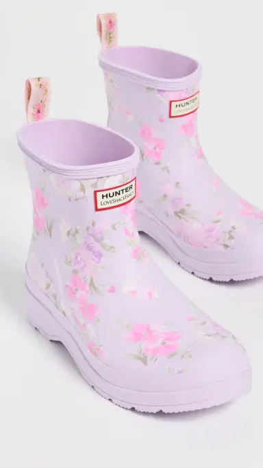 Hunter Boots Hunter x LoveShackFancy Play Short Rain Boots Light Purple 30 | Thumbnail 5 Hunter Boots Hunter x LoveShackFancy Play Short Rain Boots Light Purple 30 | Thumbnail 5